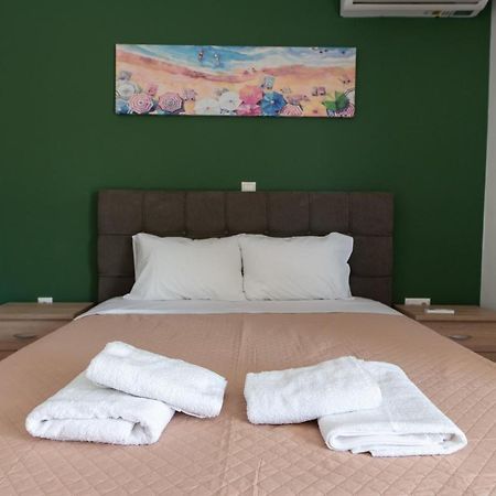 Sea View Apartment In Alimos Region Atény Exteriér fotografie